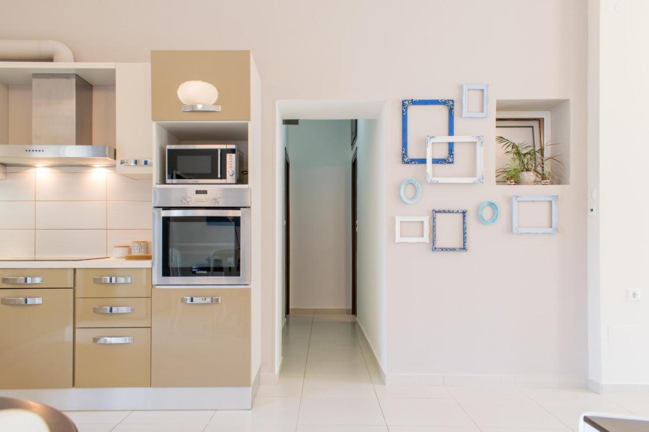 Blue Iris: Stylish Apartment Just 10 Minutes Walk From Old Town Chania Hanya Dış mekan fotoğraf